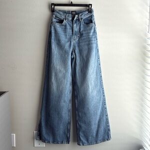 BDG Wide Leg Jeans